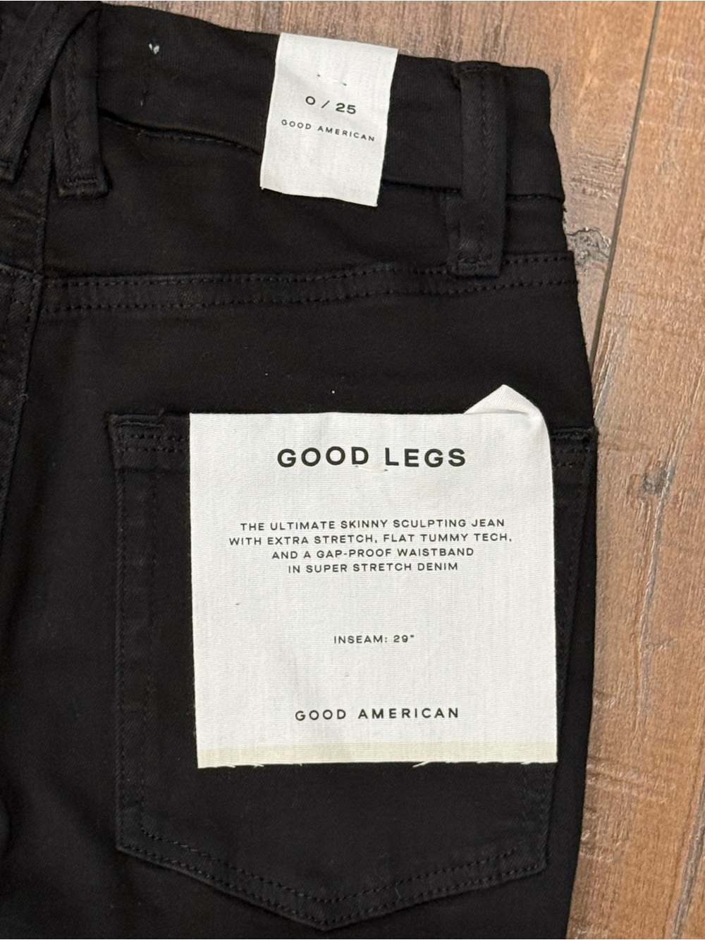 Good American Good Legs Skinny Jeans in Black